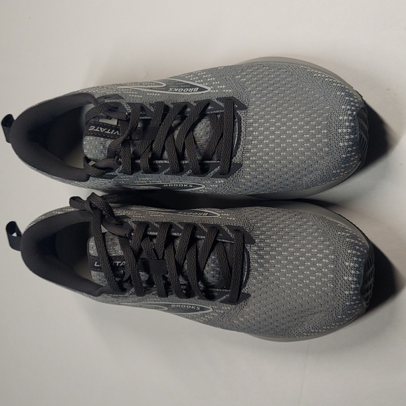 Brooks Women's Levitate 5 Neutral Running Shoe NEW IN BOX 9.5 - Picture 2 of 10